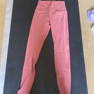 Pink lululemon leggings